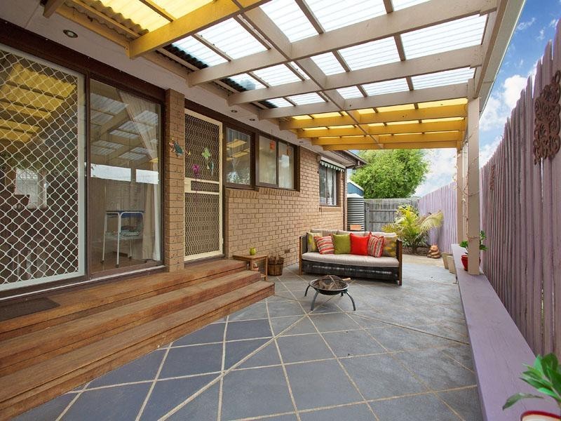 12 Bayville Drive, Dingley Village VIC 3172