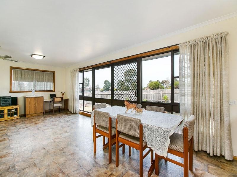 16 Kayden Street, Cheltenham VIC 3192