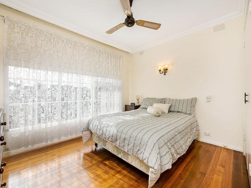 16 Kayden Street, Cheltenham VIC 3192