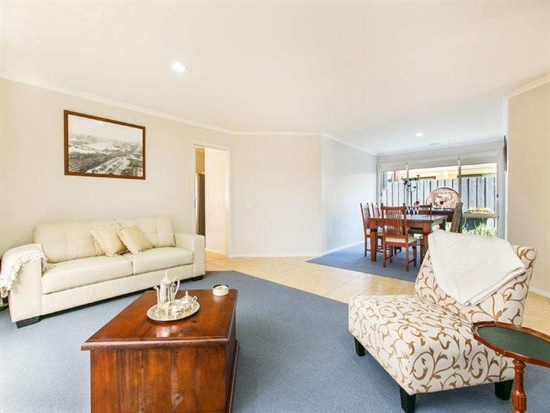 7 Nova Court, Cheltenham VIC 3192