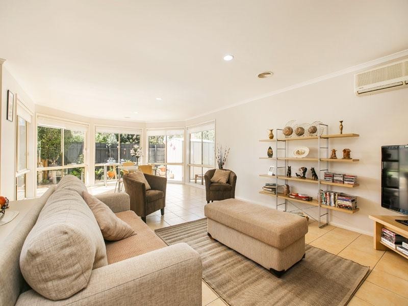 7 Nova Court, Cheltenham VIC 3192