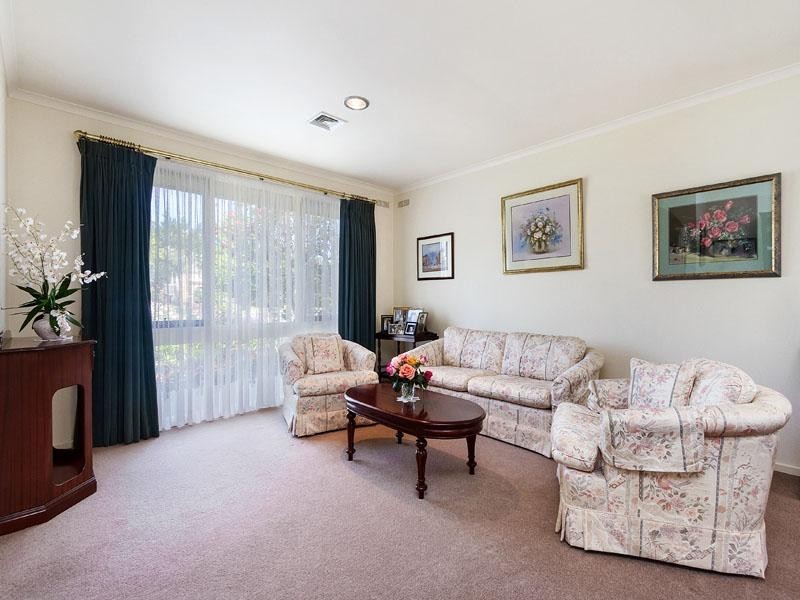 5 Bardoel Court, Dingley Village VIC 3172