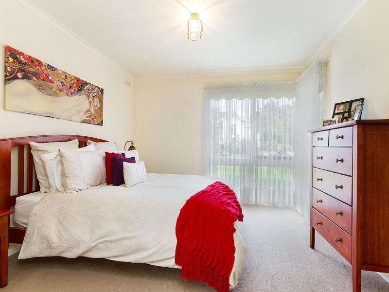 5 Bardoel Court, Dingley Village VIC 3172