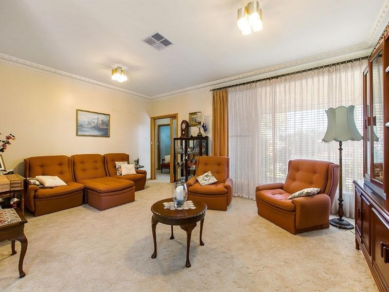 21 Kenjulie Drive, Bentleigh East VIC 3165