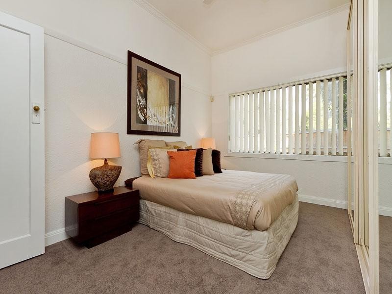 143 Park Road, Cheltenham VIC 3192