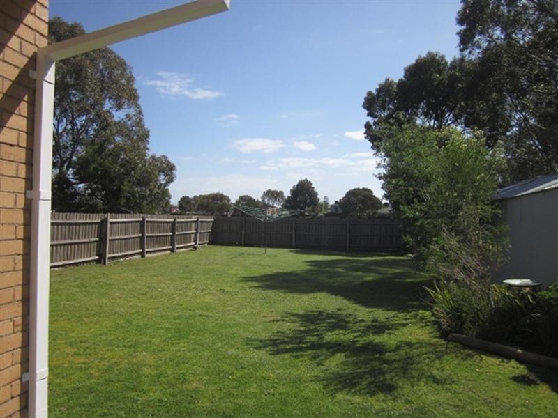19 Keith Street, Hampton East VIC 3188