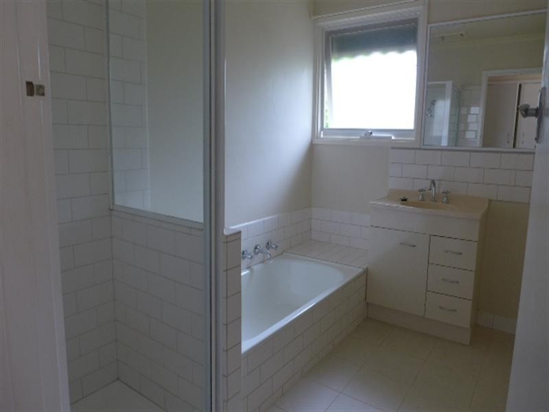 122 Centre Dandenong Road, Dingley Village VIC 3172