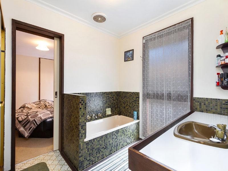 230 Spring Road, Dingley Village VIC 3172