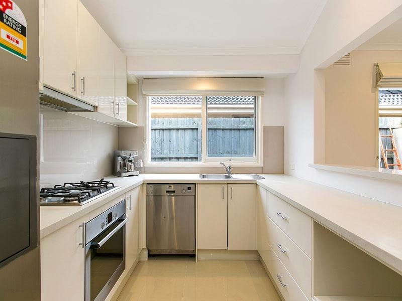 12 Casco Place, Dingley Village VIC 3172