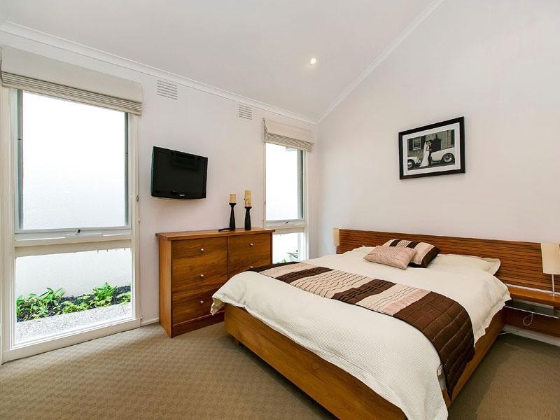 12 Casco Place, Dingley Village VIC 3172