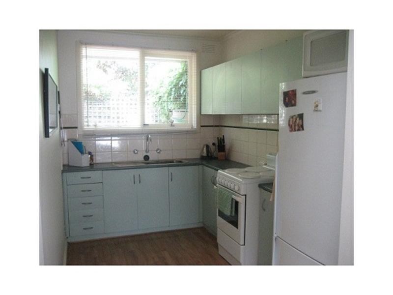 1/5 Olive Grove, Mentone VIC 3194