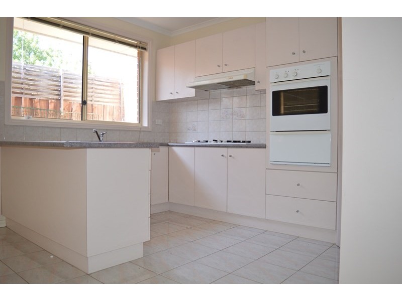 2/2 Tilley Street, Cheltenham VIC 3192