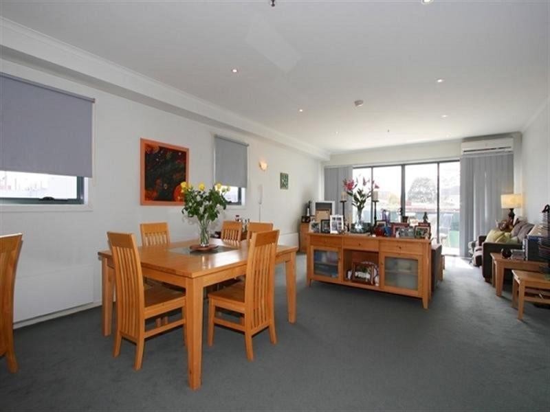 1/10 Park Road, Cheltenham VIC 3192