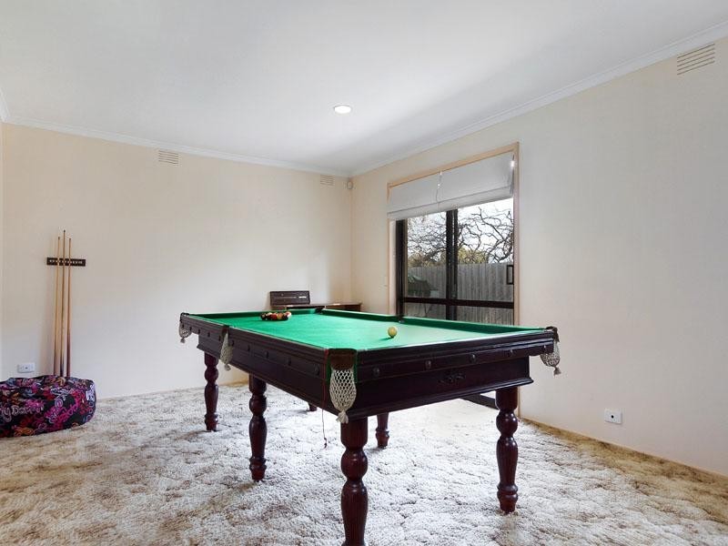 6 Metung Court, Dingley Village VIC 3172