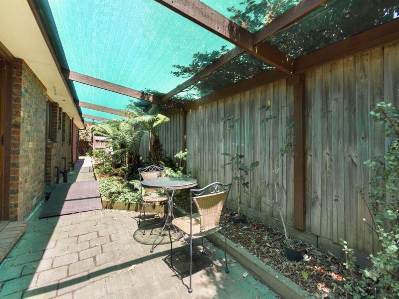5 Colin Court, Dingley Village VIC 3172