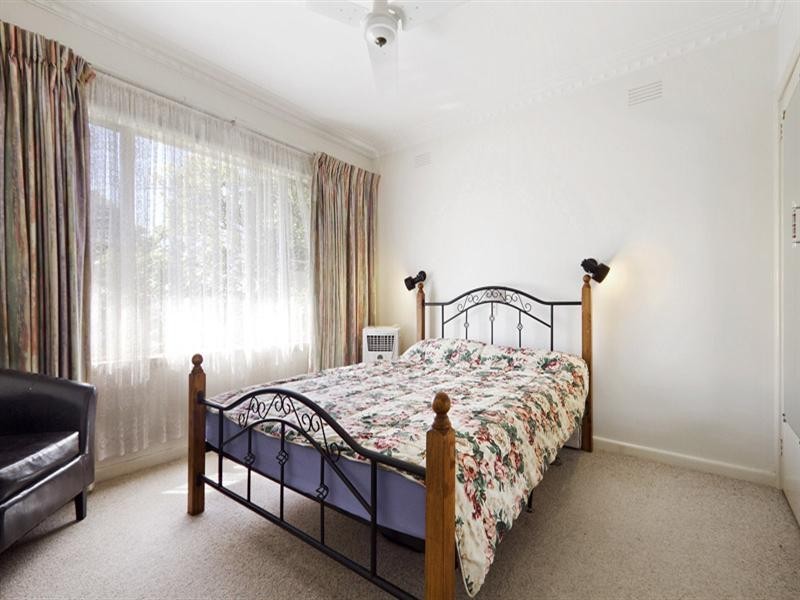 17 Axelton Street, Cheltenham VIC 3192