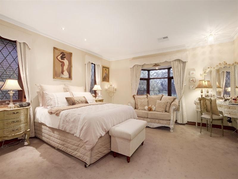 35 Higgins Close, Dingley Village VIC 3172