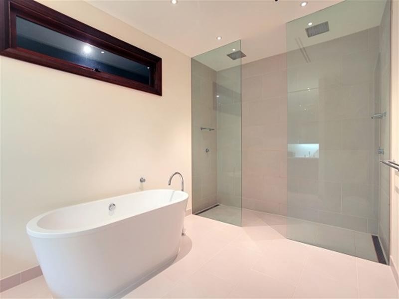 12 Burdekin Boulevard, Waterways VIC 3195