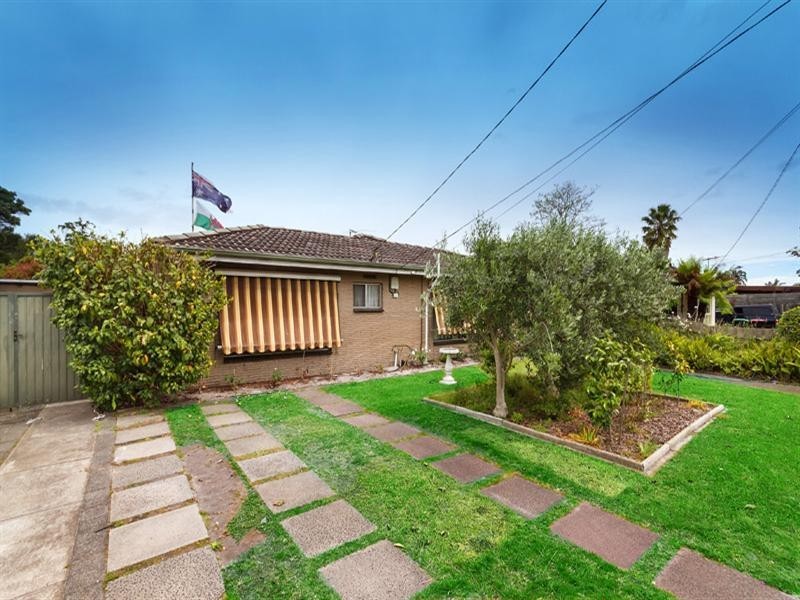 4 Anita Avenue, Dingley Village VIC 3172