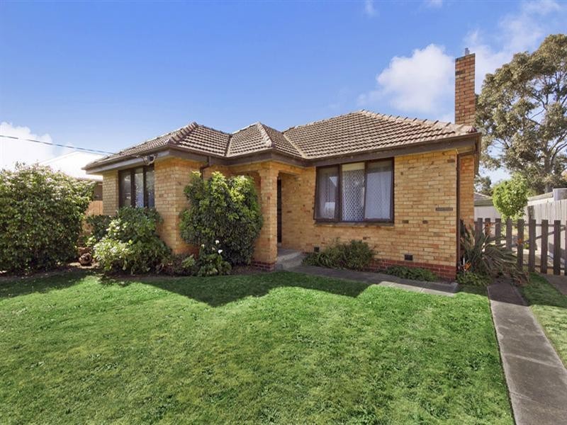 9 Warren Road, Cheltenham VIC 3192