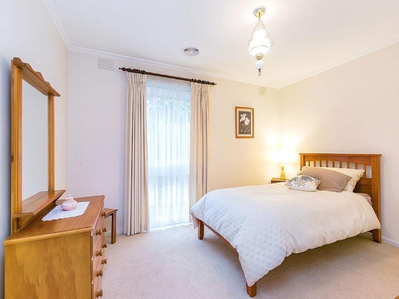 8 Derwent Street, Mentone VIC 3194