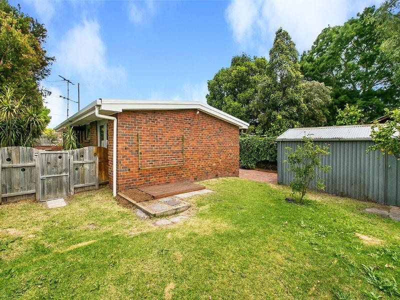 65 Jacks Avenue, Dingley Village VIC 3172