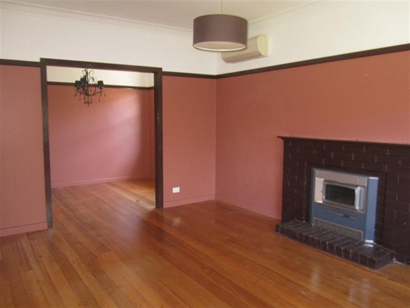 73 Chesterville Road, Cheltenham VIC 3192