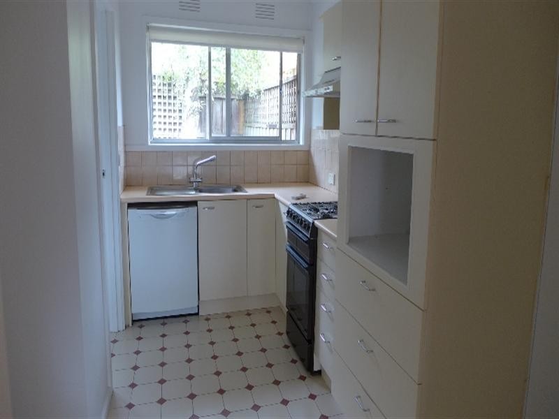 4/28 Latrobe Street, Mentone VIC 3194