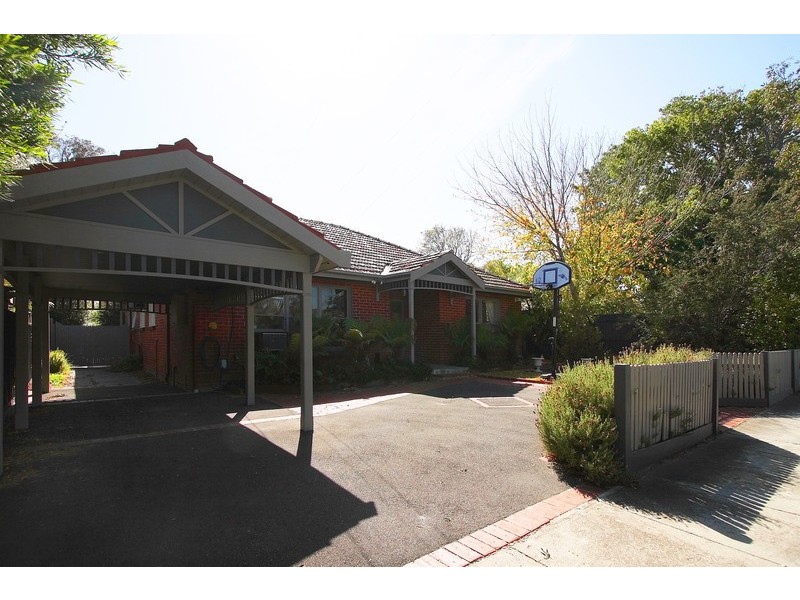 71 Evesham Road, Cheltenham VIC 3192