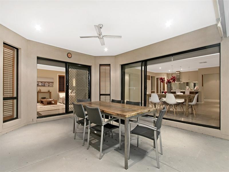 5 Moonrise Close, Waterways VIC 3195