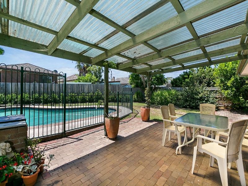 9 Von Nida Court, Dingley Village VIC 3172