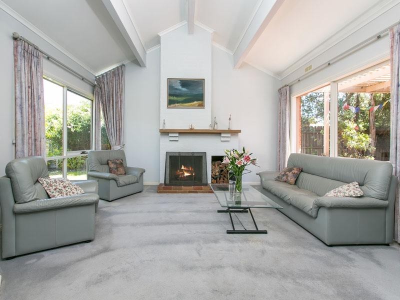 5 Australis Court, Dingley Village VIC 3172