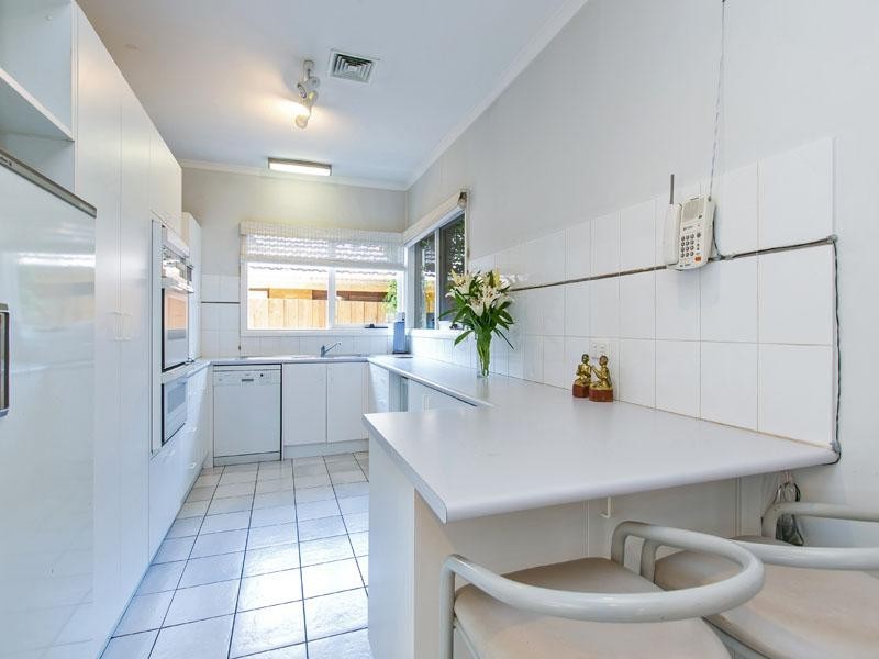 5 Australis Court, Dingley Village VIC 3172