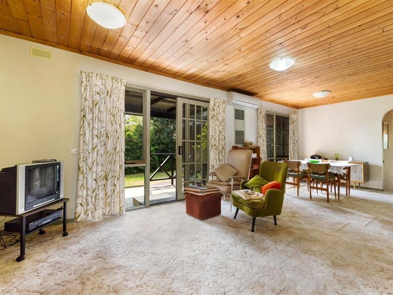 4 Amberley Cresent, Frankston South VIC 3199