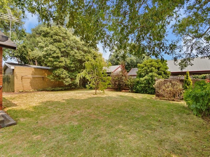 4 Amberley Cresent, Frankston South VIC 3199
