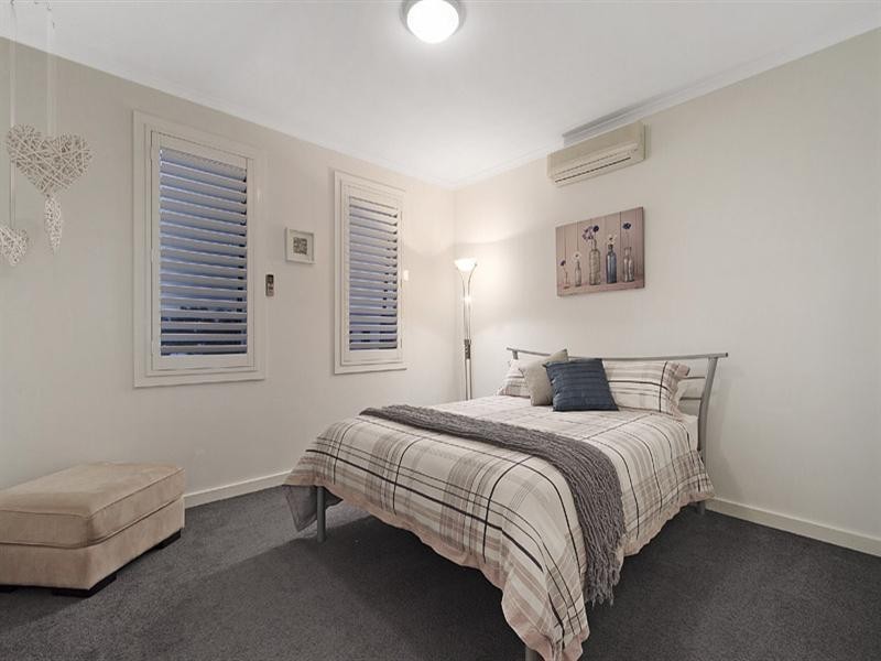 11 Tyrrell Terrace, Waterways VIC 3195