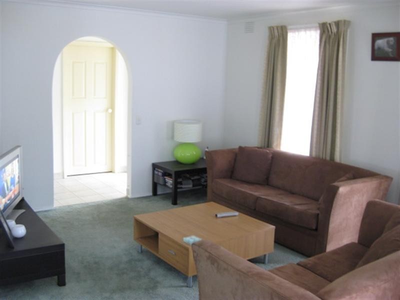 80 Village Drive, Dingley Village VIC 3172