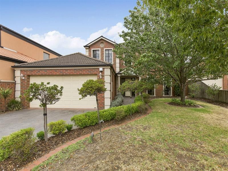 4 Ruby Place, Dingley Village VIC 3172