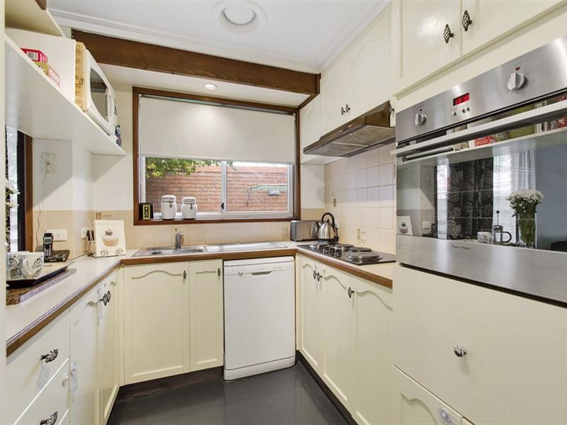 4/57 Centre Dandenong Road, Dingley Village VIC 3172