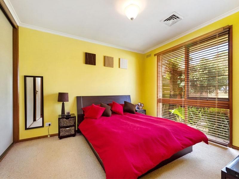 10 Ridder Court, Dingley Village VIC 3172