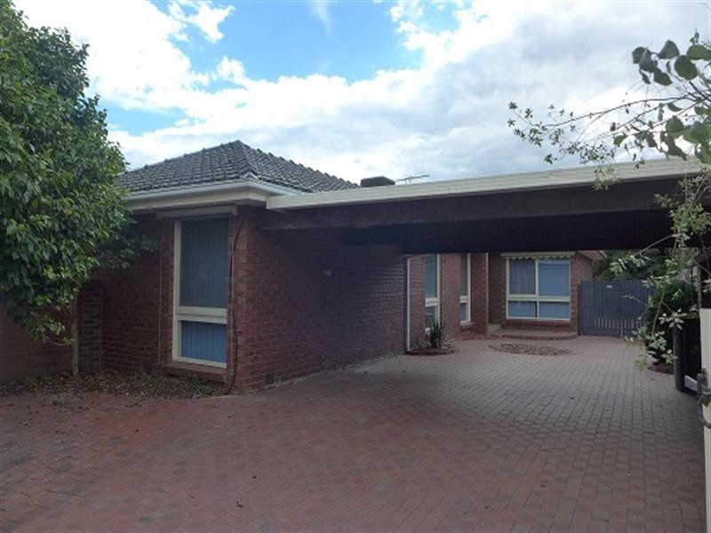 2 Tarnook Court, Dingley Village VIC 3172