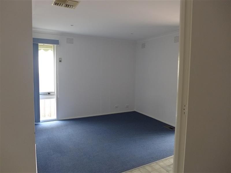 2 Tarnook Court, Dingley Village VIC 3172