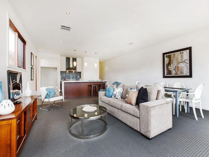 8A Acacia Avenue, Mentone VIC 3194