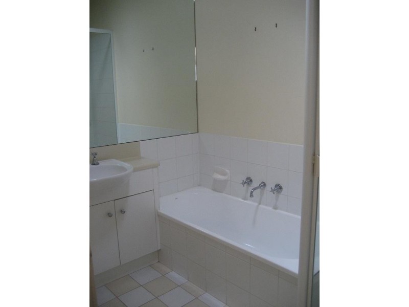 11 Martens Place, Dingley Village VIC 3172