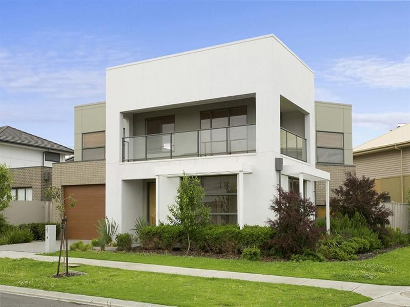2 Jubilee Boulevard, Waterways VIC 3195