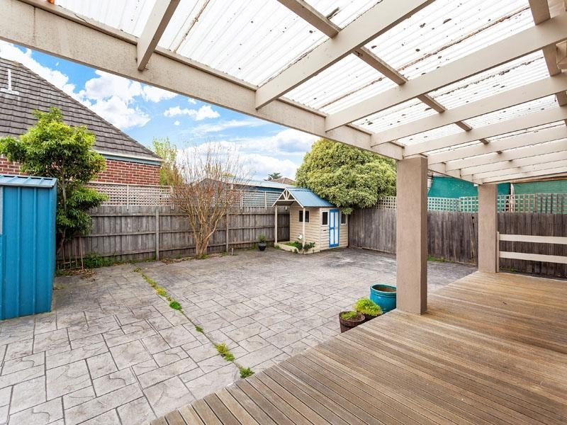 1F Bernard Street, Cheltenham VIC 3192