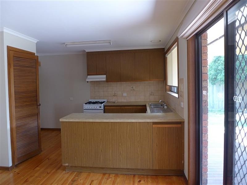 9 Benkel Avenue, Cheltenham VIC 3192