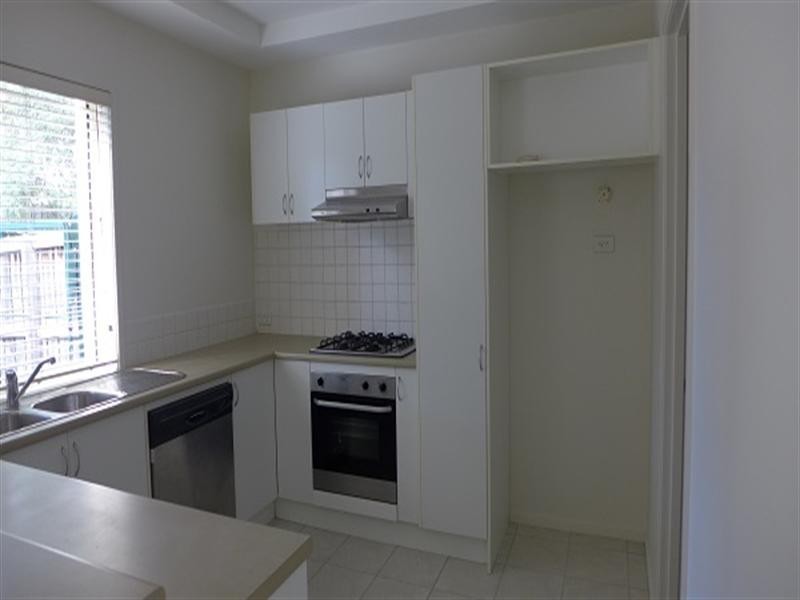 3 Kingsland Close, Dingley Village VIC 3172