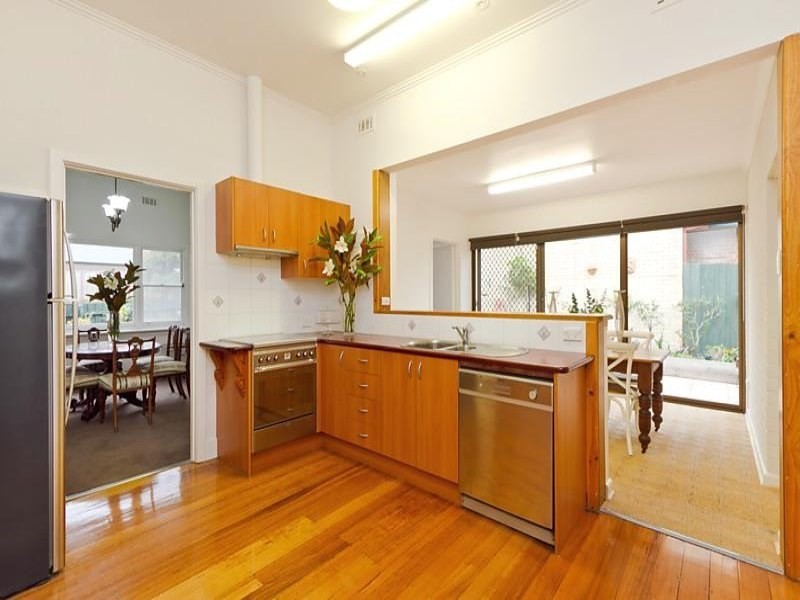 14 Levanto Street, Mentone VIC 3194