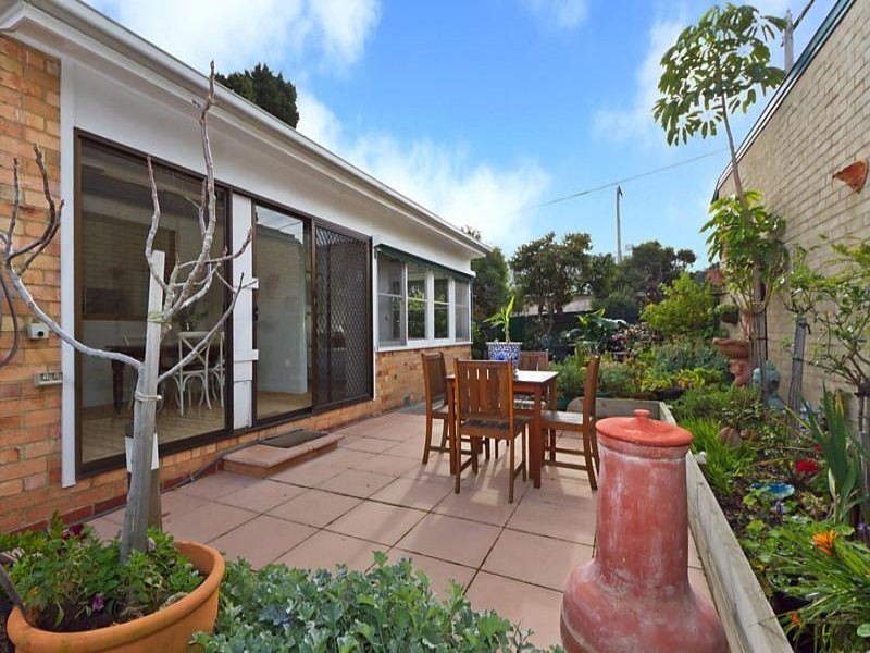 14 Levanto Street, Mentone VIC 3194